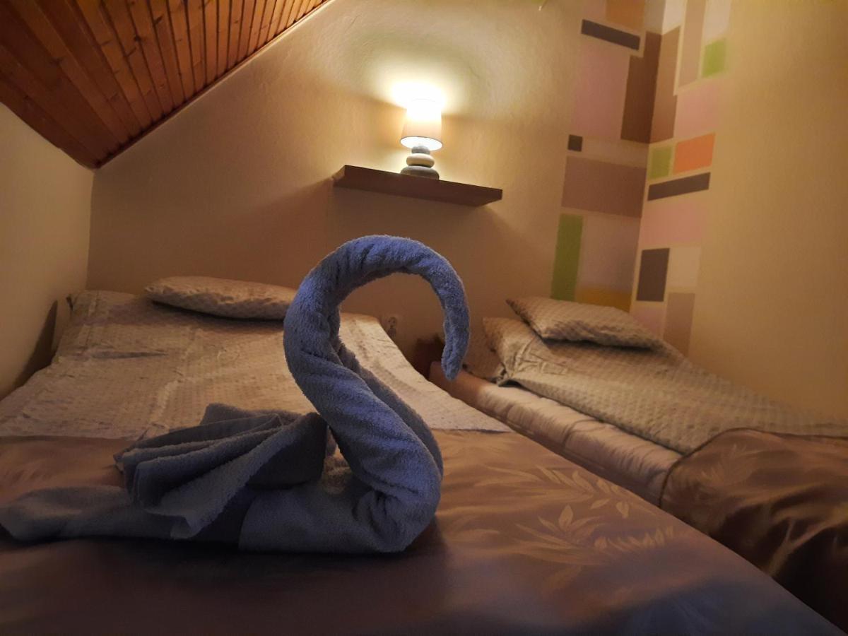 For You Apartman Дьюла Екстер'єр фото