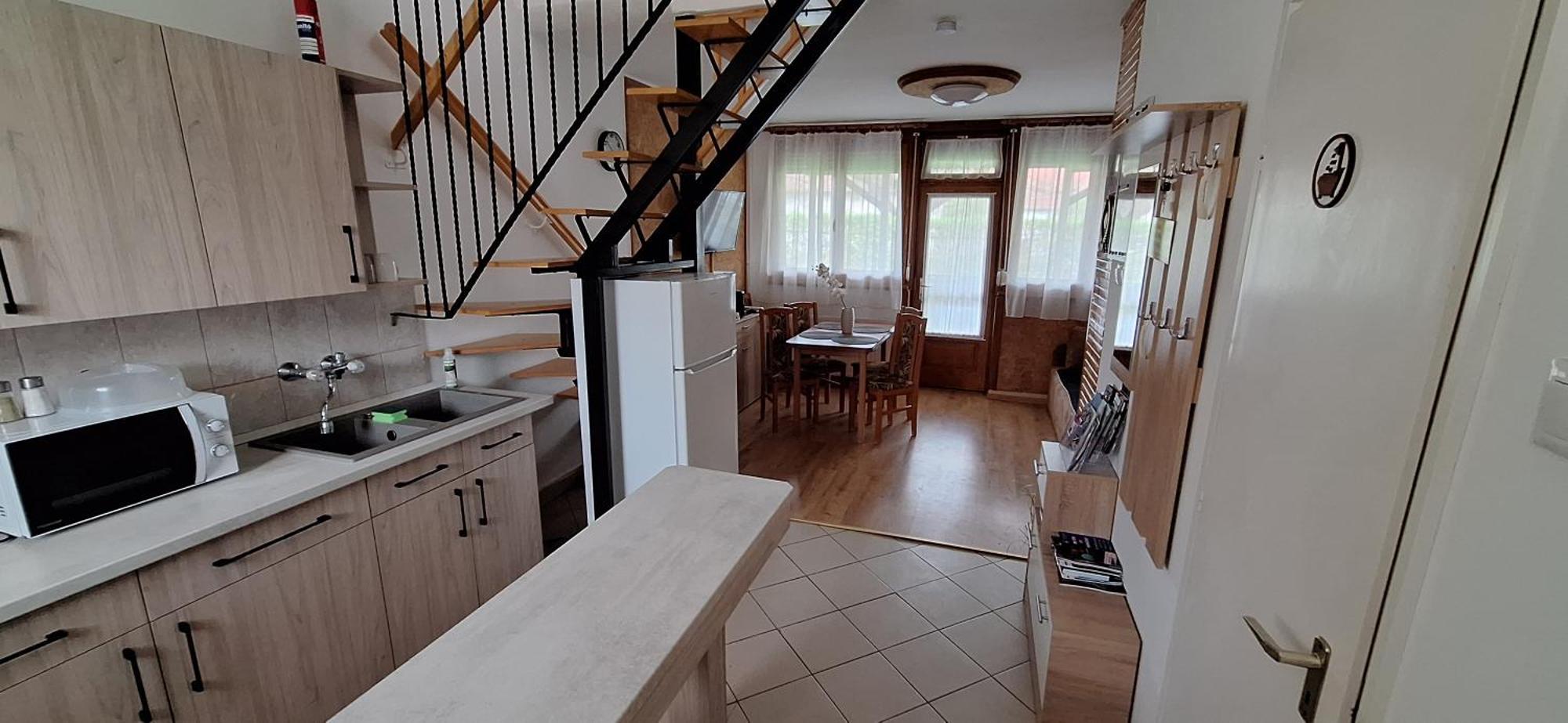 For You Apartman Дьюла Екстер'єр фото